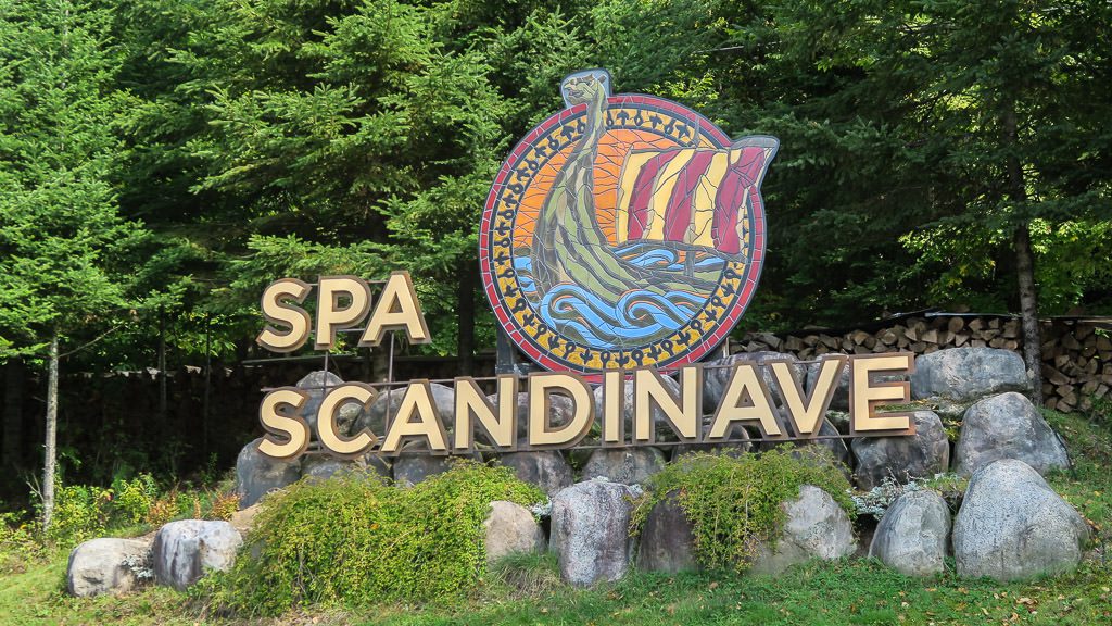 Sign outside the front of scandinave spa in mont-tremblant