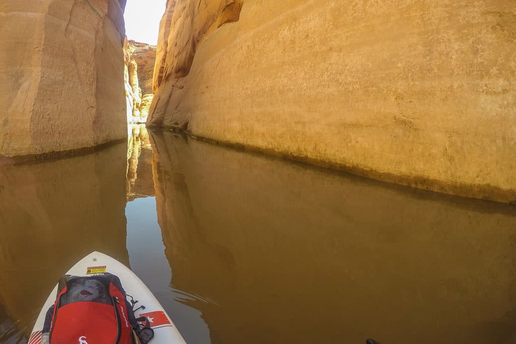 The extremely calm water as we got into the very narrow portion of the canyon on Lake Powell