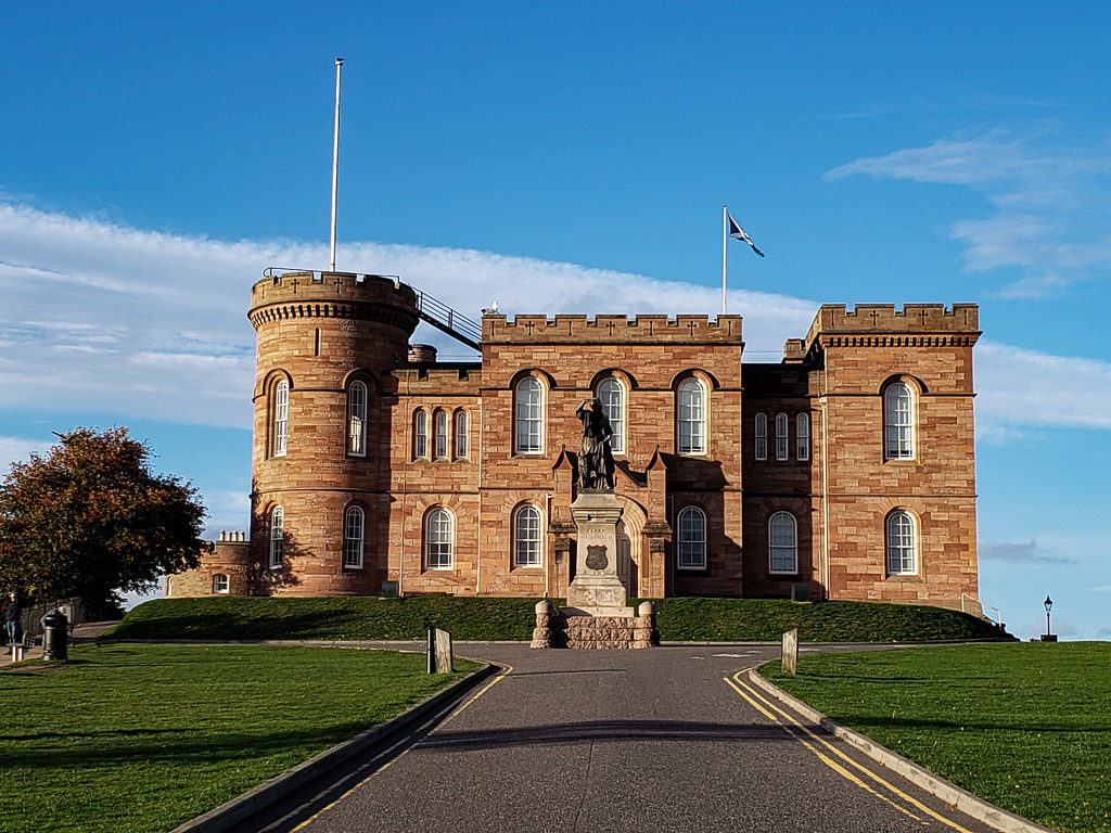 inverness castle on a blue sky day