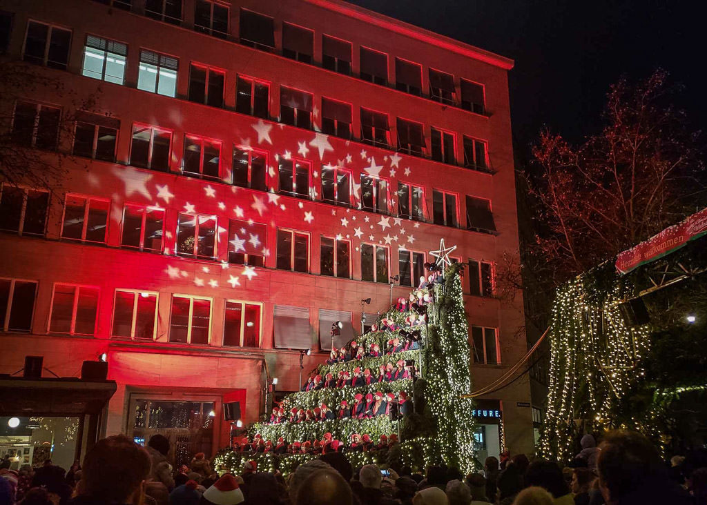 zurich singing christmas tree at christmas market