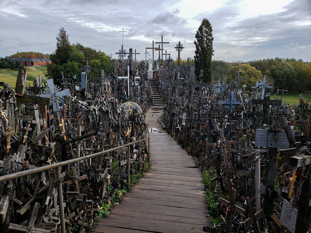 hill of crosses lithuania