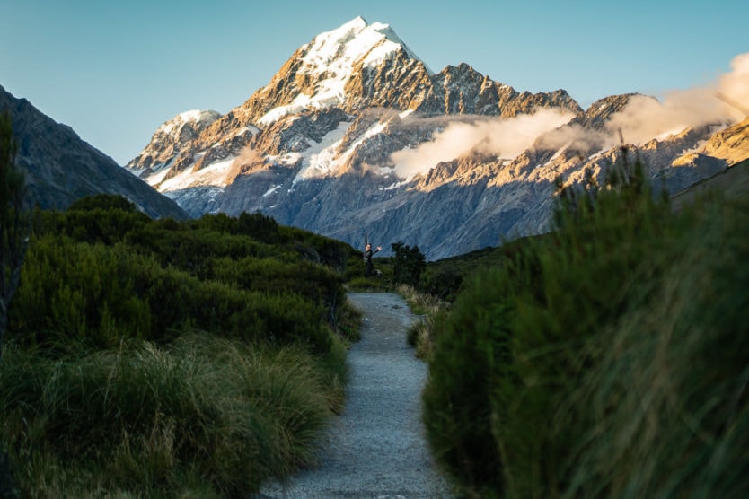 hooker valley track in mount cook new zealand