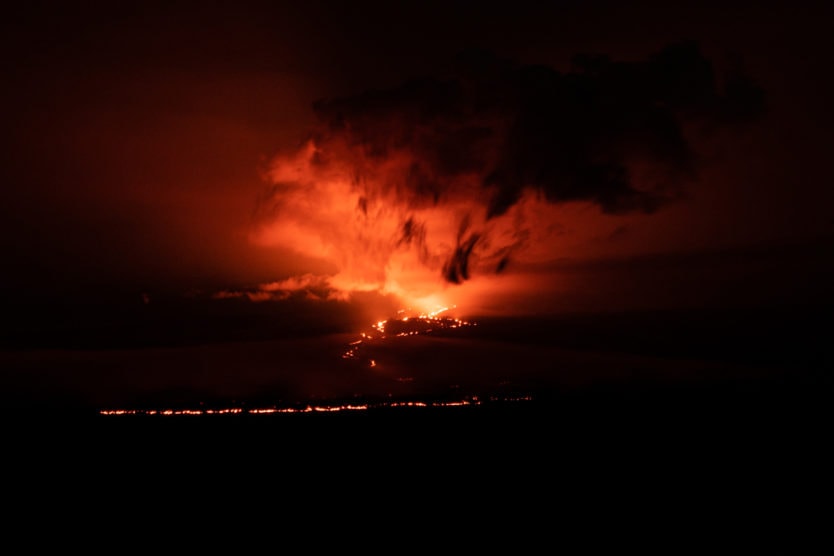 seeing mauna loa eruption