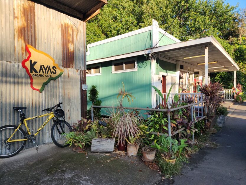 kayas cafe captain cooke big island