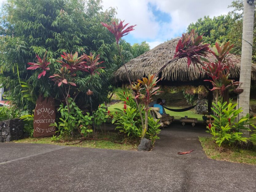 lodging near kona hawaii